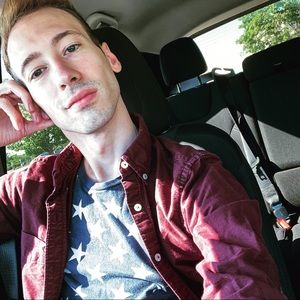 Meet your Posher, Jonathan